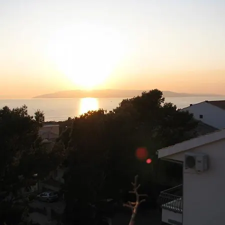 Dalmadino 3* Макарська