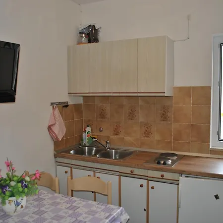 Dalmadino Gæstehus Makarska