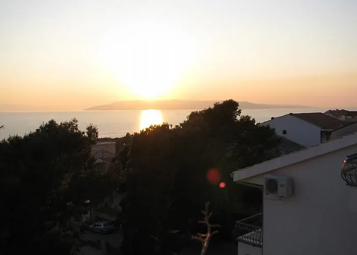 Dalmadino 3* Макарська