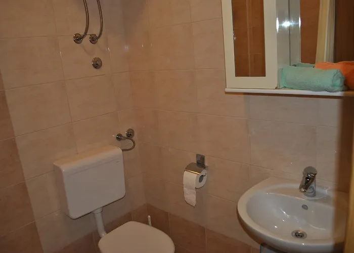 Dalmadino 3* Макарська