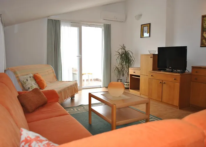 Dalmadino Gasthuis 3*